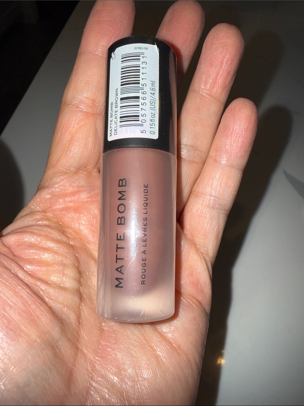 Makeup Revolution Matte Bomb Liquid Lipstick - Neutral Mauve Brown